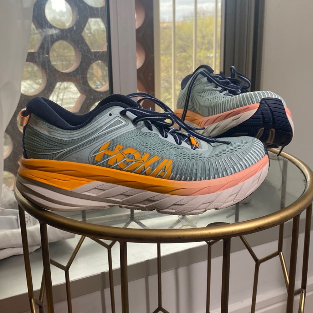 Hoka One To One Bondi 7 Womens Size 9 lace up running shoes
